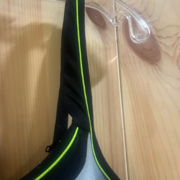 Torrid Gray and Black Sports Bra with Neon Accents size 40dd - Picture 3 of 9